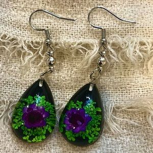 Floral & Leaf Raindrop Style Resin Earrings Floral, Minimalist, Chic, Dainty